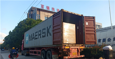 百強工業(yè)洗衣機烘干機出口韓國