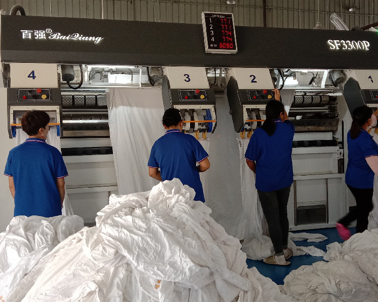 潔凈布草新體驗(yàn)，洗滌設(shè)備選百?gòu)?qiáng)